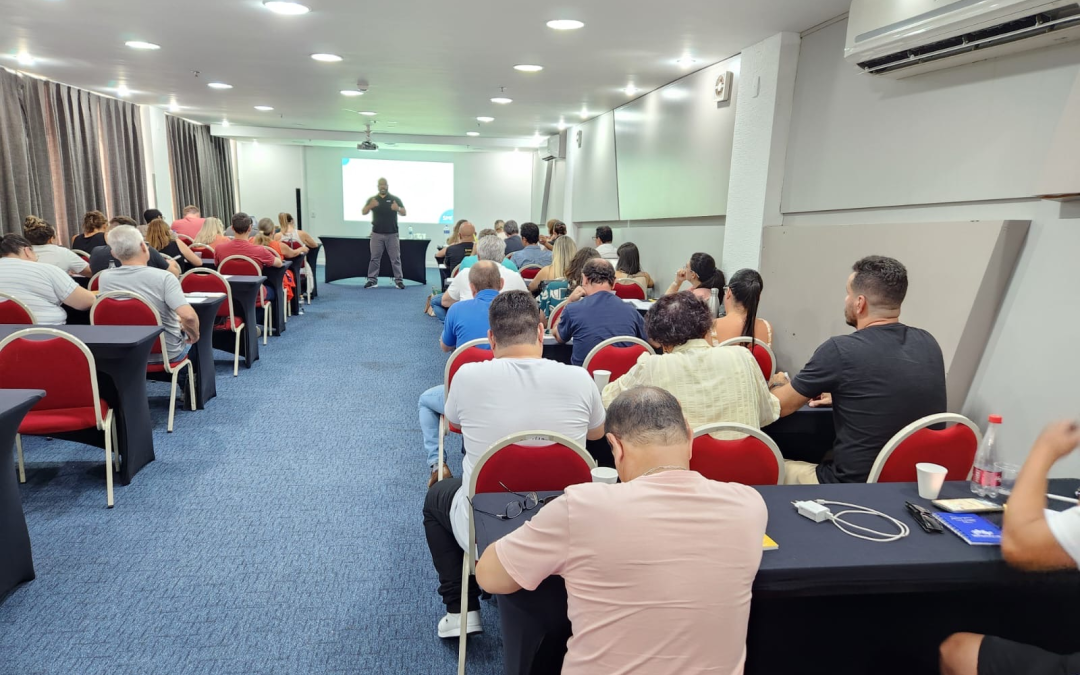 O IPRESP, representado pela sua servidora Jéssica Prigol, participou do Curso de Atualização e Preparatório da Certificação Profissional, realizado nos dias 11 e 12 de fevereiro de 2025, no hotel Sibara, em Balneário Camboriú, pela ASSIMPASC. O intuito do treinamento é preparar os servidores para realização da prova de Certificação Profissional em RPPS, requisito solicitado para manter a certificação do programa Pró-Gestão RPPS.